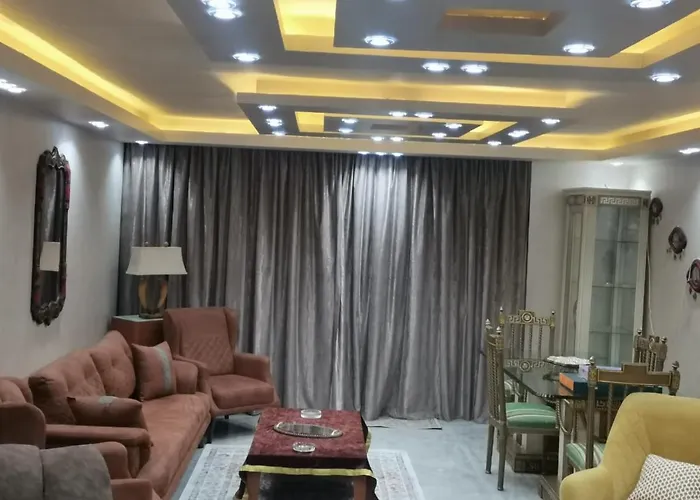 Porto El Sokhna Sea View 5 Bed Вилла *