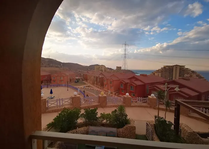 Porto El Sokhna Sea View 5 Bed Вилла